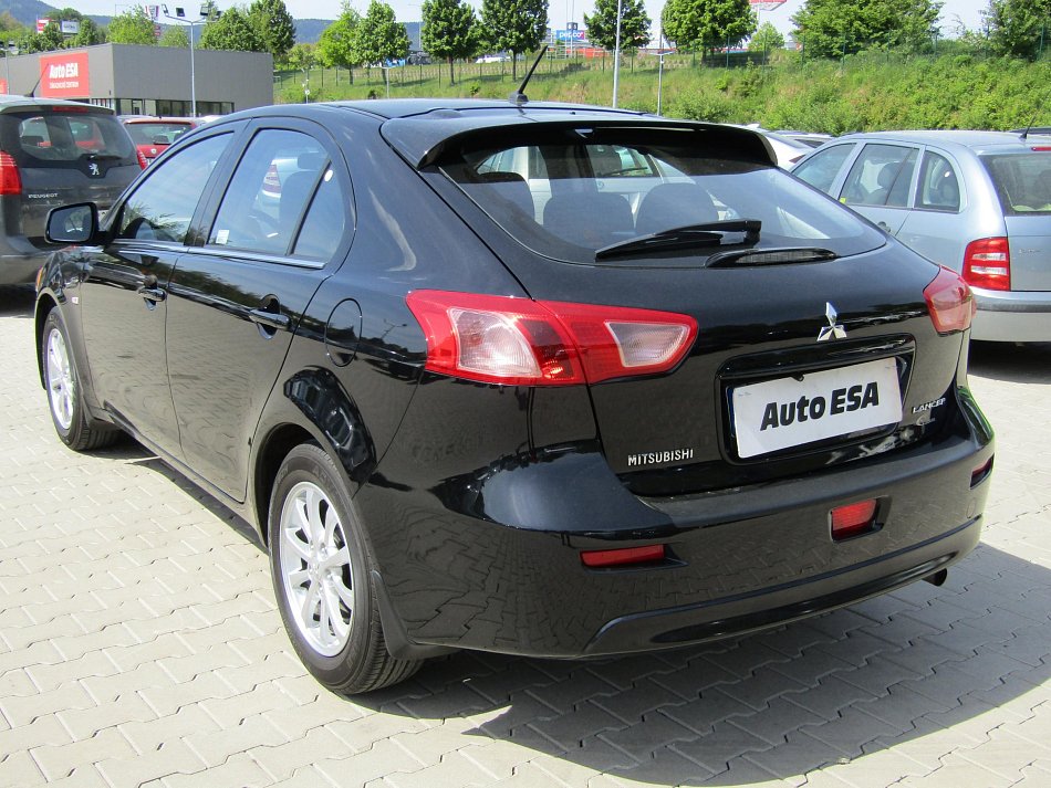 Mitsubishi Lancer 1.6i 