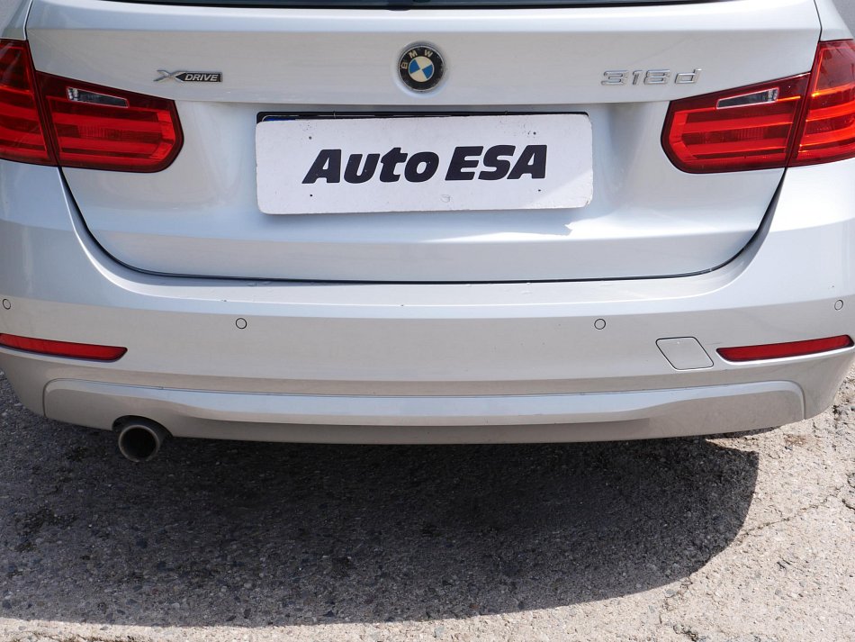 BMW Řada 3 2.0D  318d xDrive
