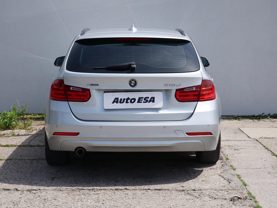 BMW Řada 3 2.0D  318d xDrive