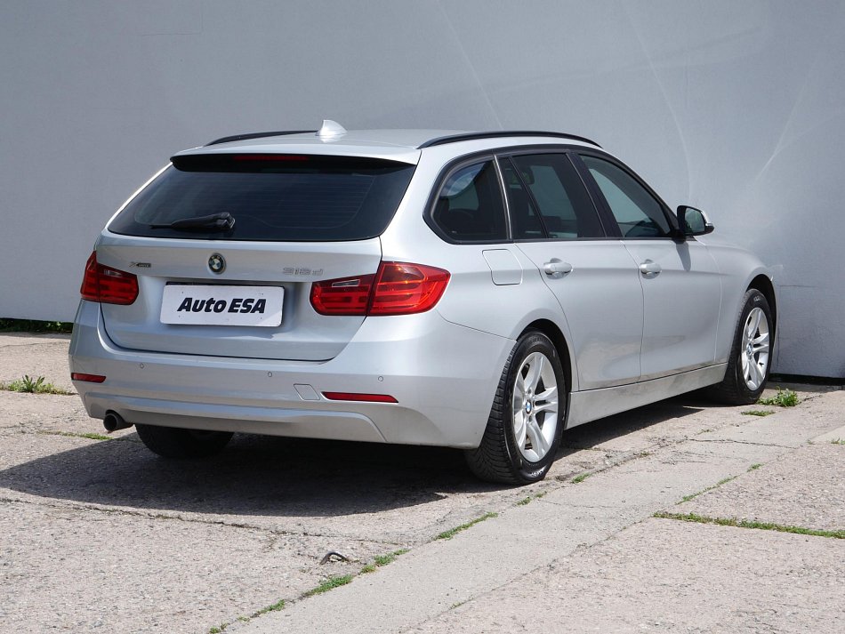 BMW Řada 3 2.0D  318d xDrive