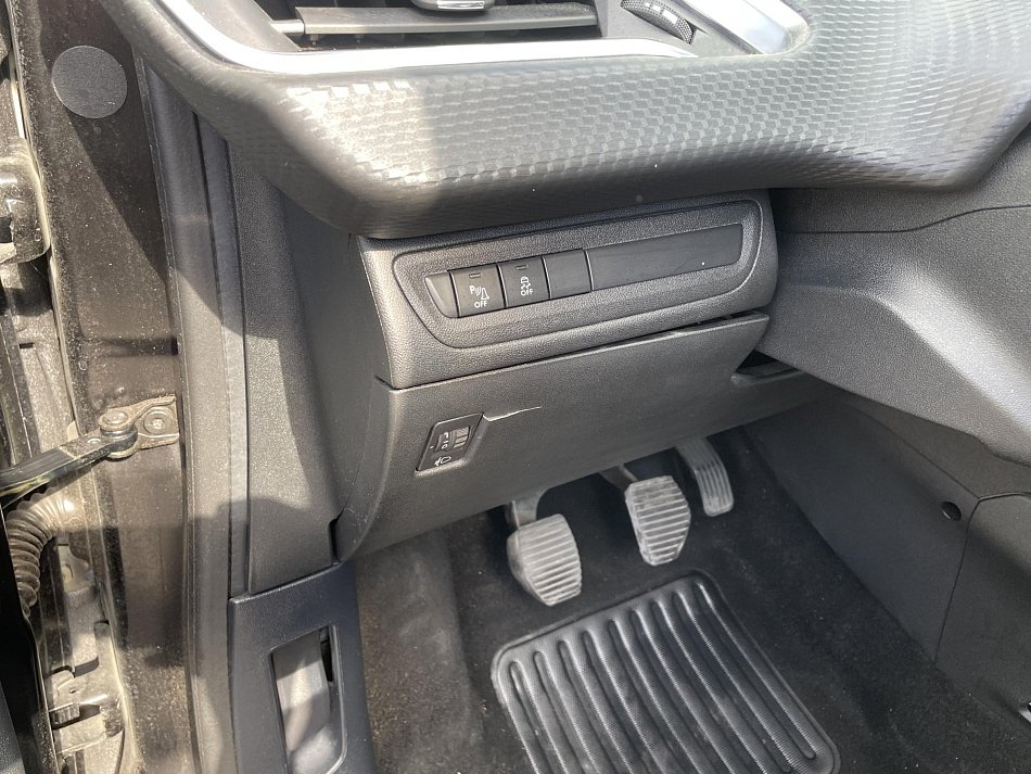 Peugeot 208 1.2 PT Allure