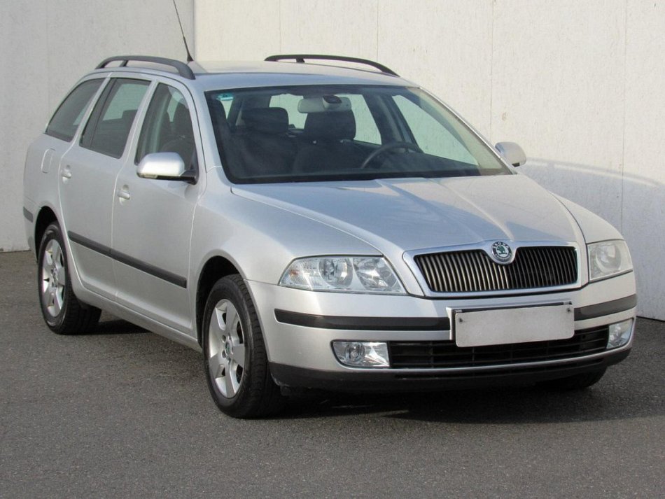 Škoda Octavia II 2.0 FSI  4x4