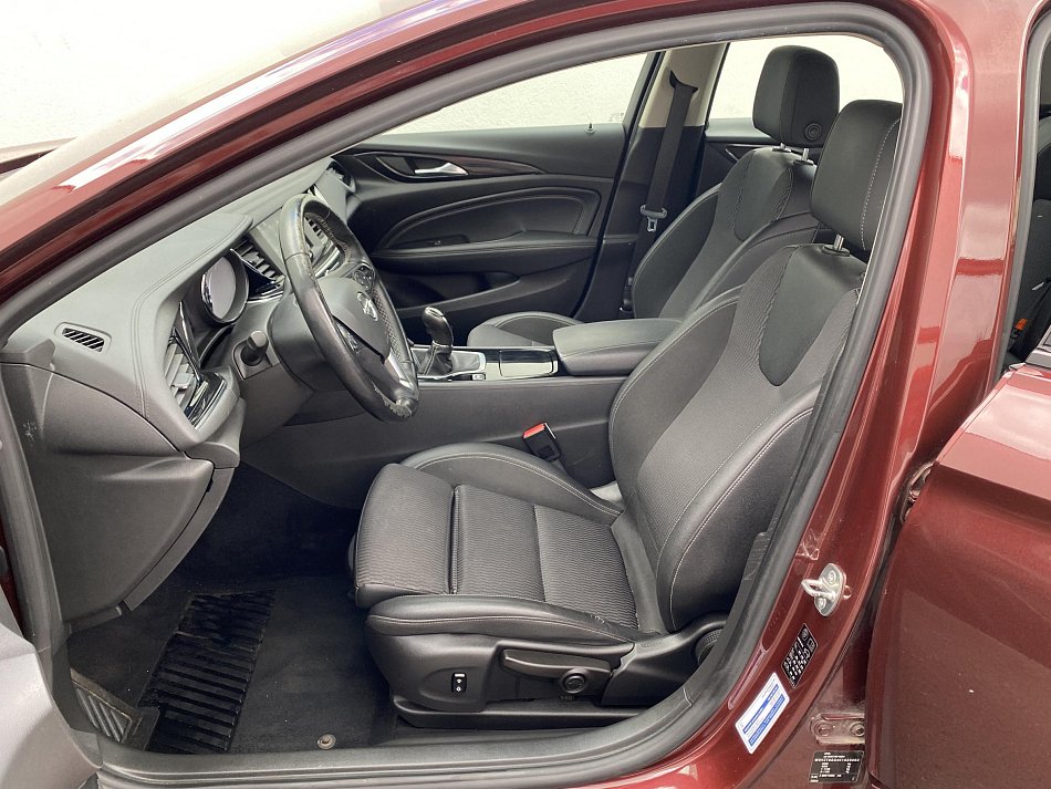 Opel Insignia 2.0 D  4x4