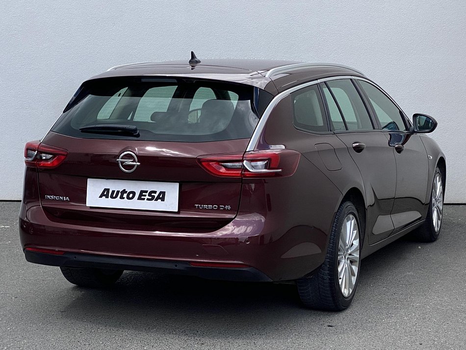 Opel Insignia 2.0 D  4x4