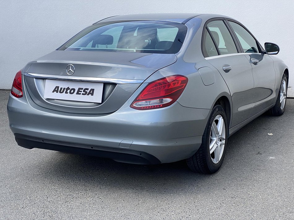Mercedes-Benz Třída C 1.6CDi  C180