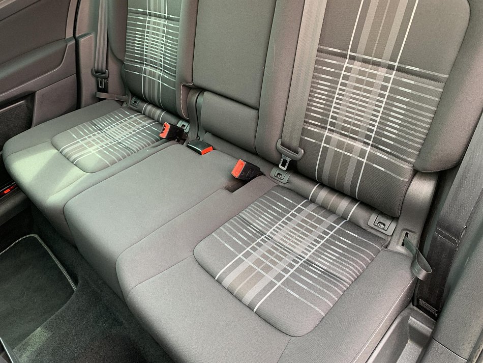 Volkswagen Sportsvan 1.6 TDi Lounge