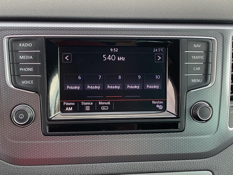 Volkswagen Sportsvan 1.6 TDi Lounge