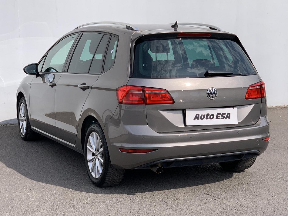 Volkswagen Sportsvan 1.6 TDi Lounge