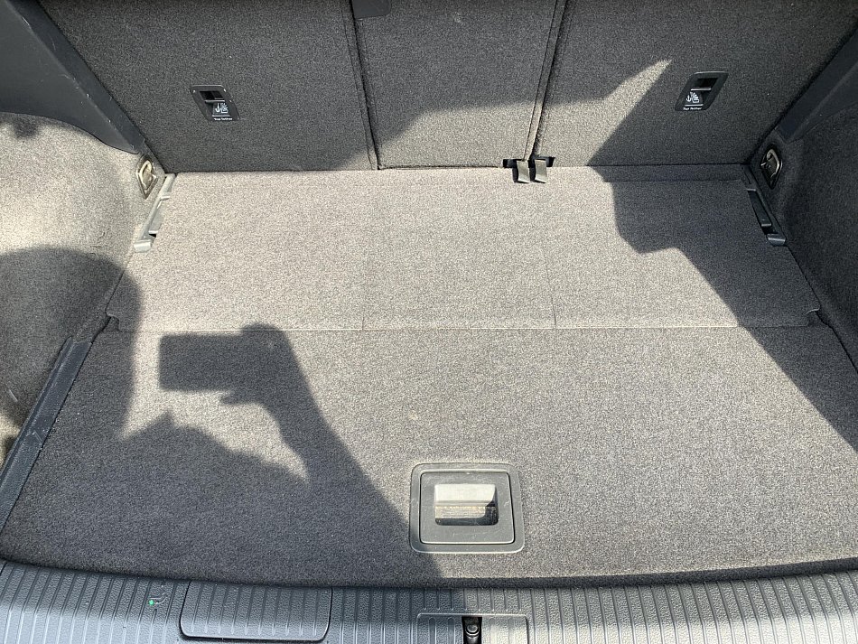 Volkswagen Sportsvan 1.6 TDi Lounge