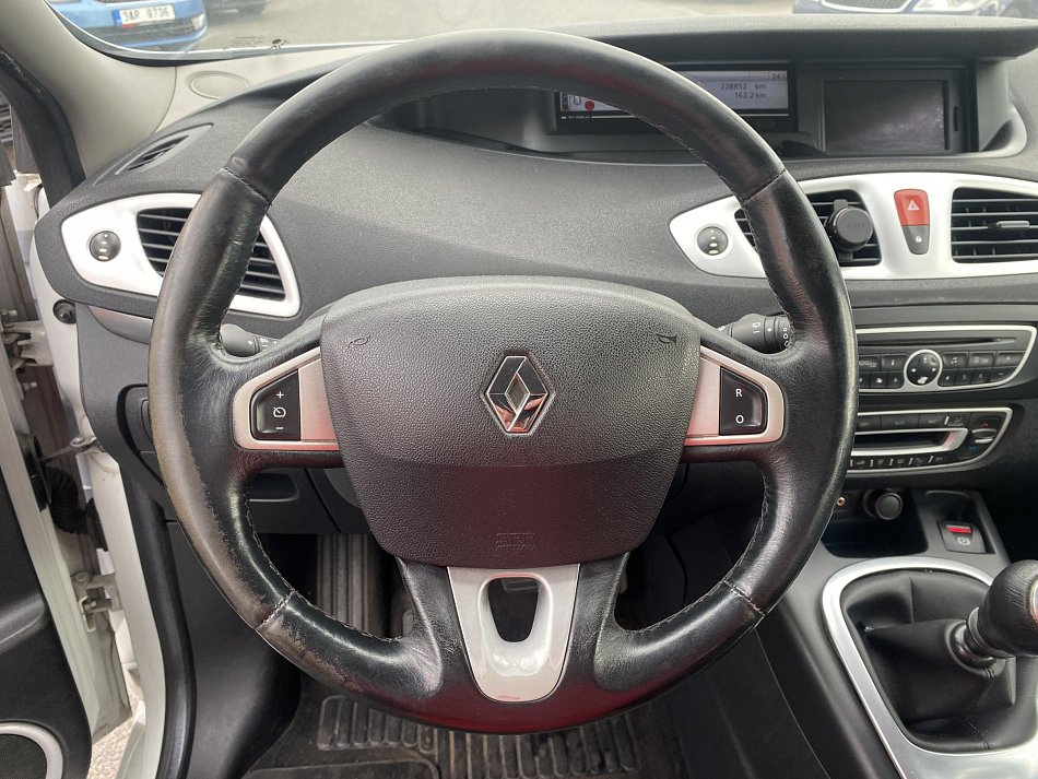 Renault Scénic 1.9 dCi 