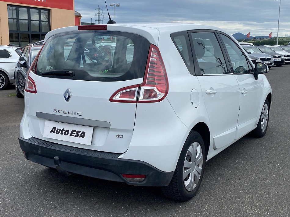 Renault Scénic 1.9 dCi 