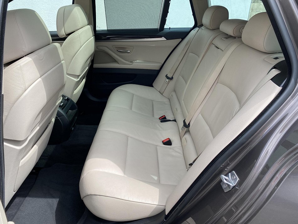 BMW Řada 5 3.0 D  xDrive 535d