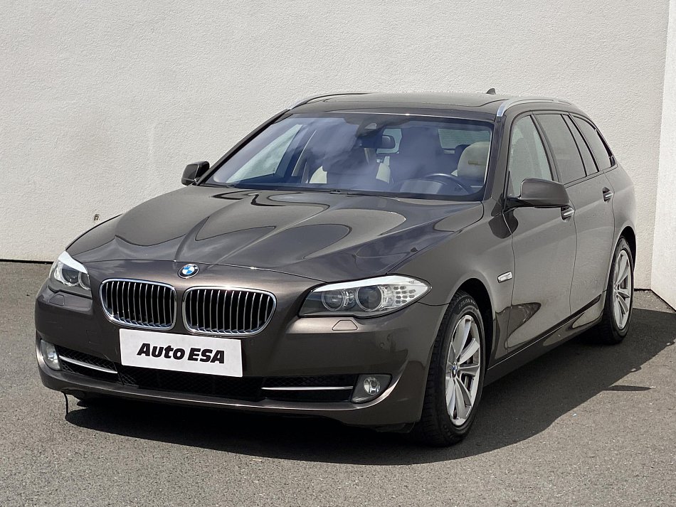 BMW Řada 5 3.0 D  xDrive 535d
