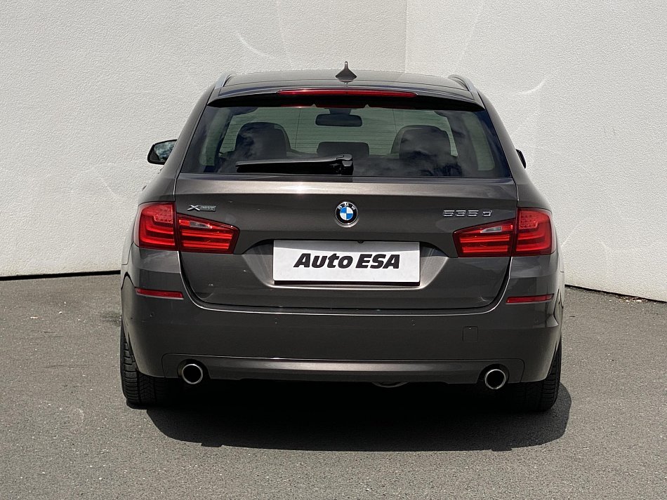 BMW Řada 5 3.0 D  xDrive 535d