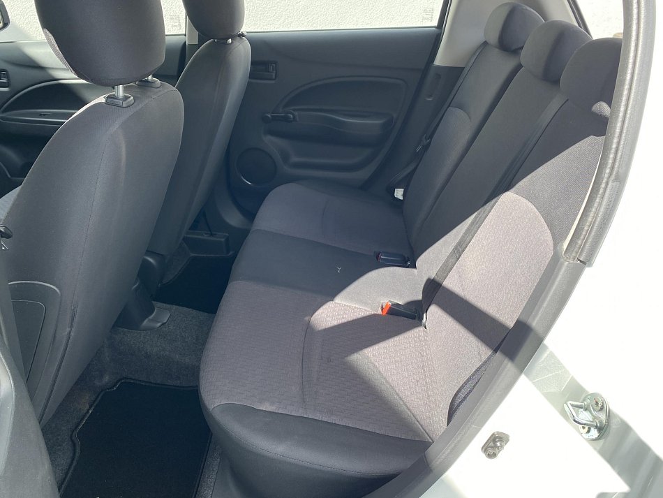 Mitsubishi Space Star 1.0i 