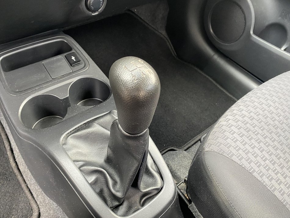 Mitsubishi Space Star 1.0i 
