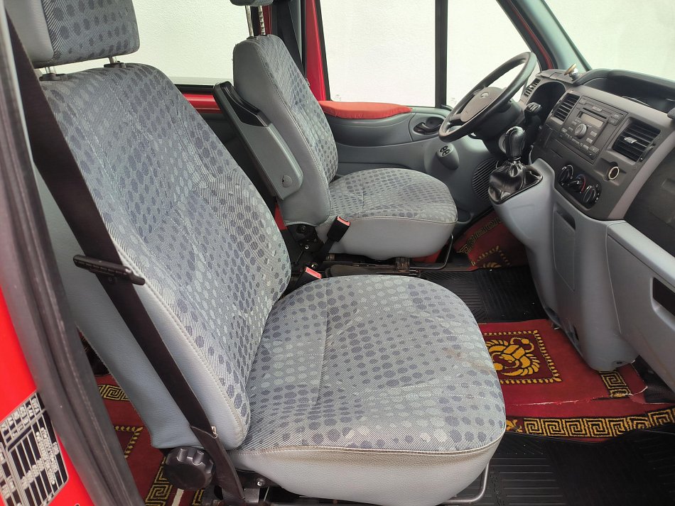 Ford Transit 2.2TDCi  L1H2 8míst