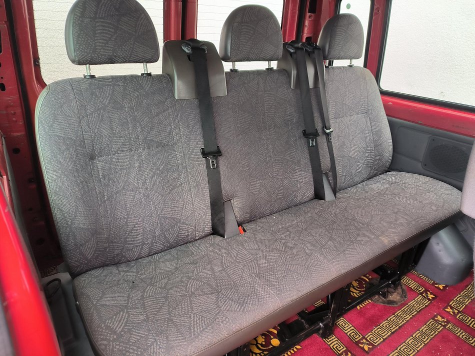 Ford Transit 2.2TDCi  L1H2 8míst