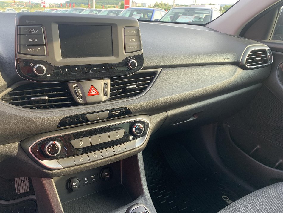 Hyundai I30 1.0i 