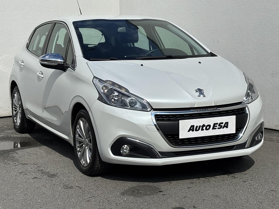 Peugeot 208 1.2 PT Allure