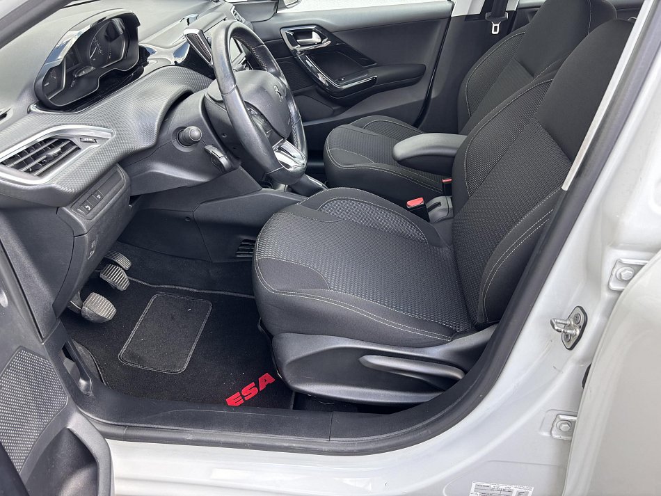 Peugeot 208 1.2 PT Allure