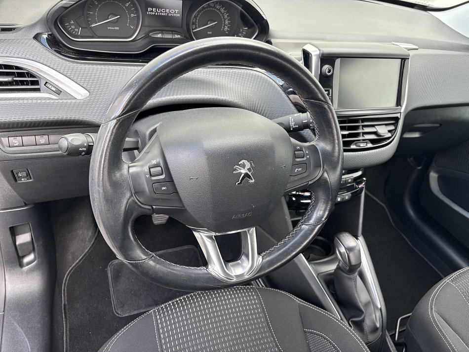Peugeot 208 1.2 PT Allure