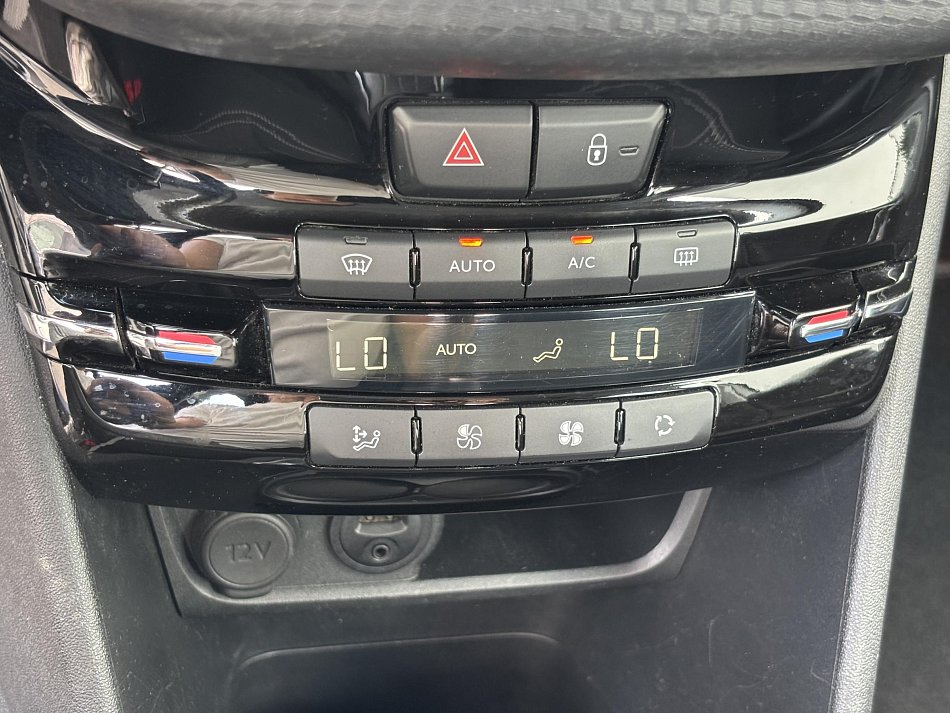 Peugeot 208 1.2 PT Allure