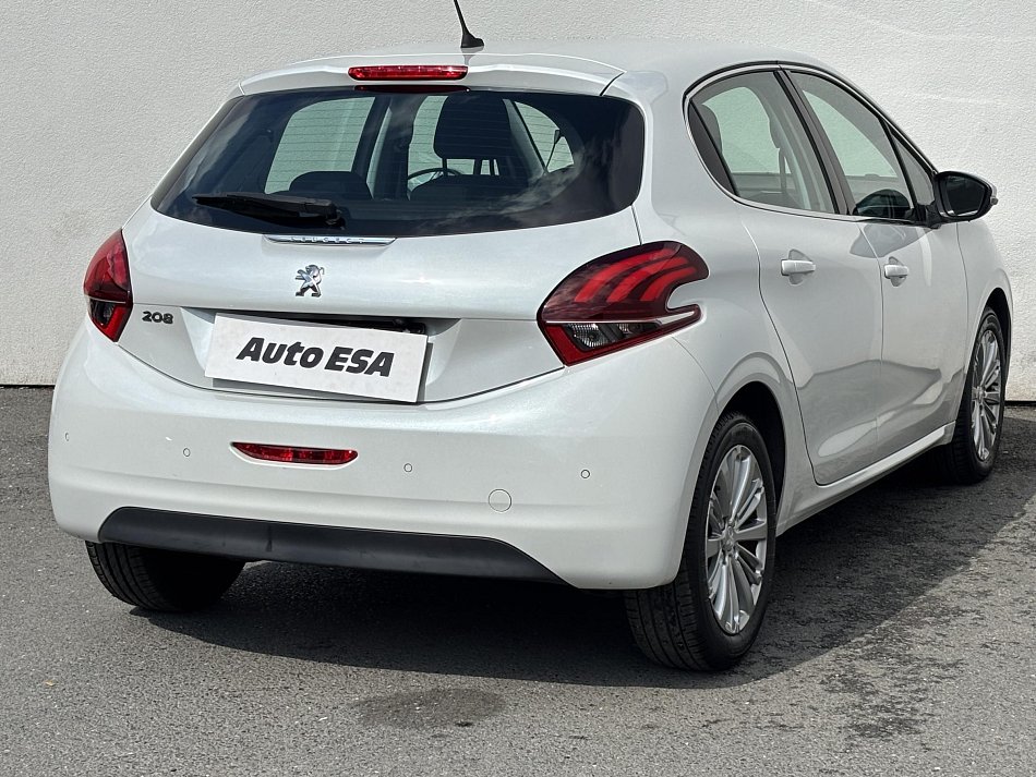 Peugeot 208 1.2 PT Allure