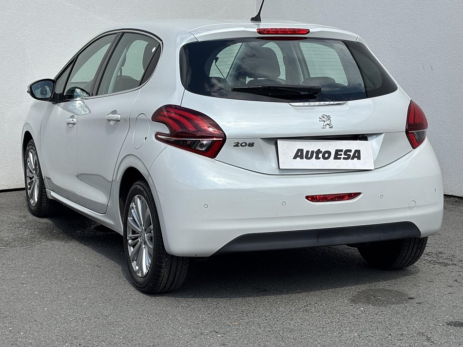 Peugeot 208 1.2 PT Allure