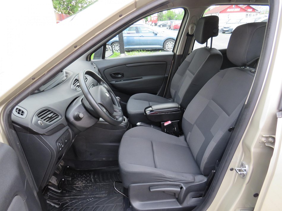 Renault Scénic 1.5dCi 