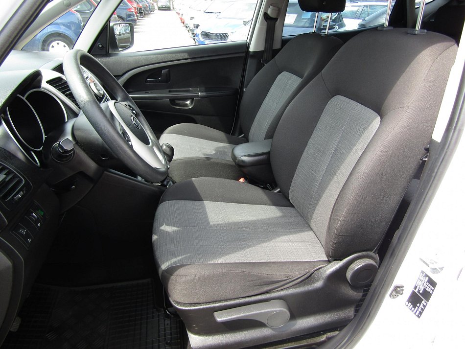 Kia Venga 1.4i 