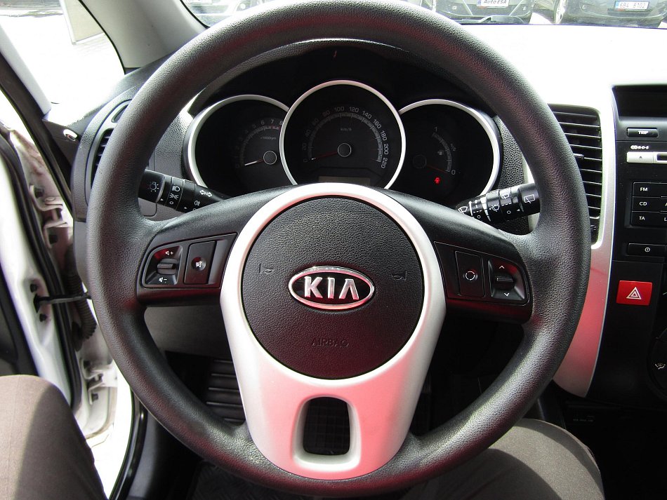 Kia Venga 1.4i 