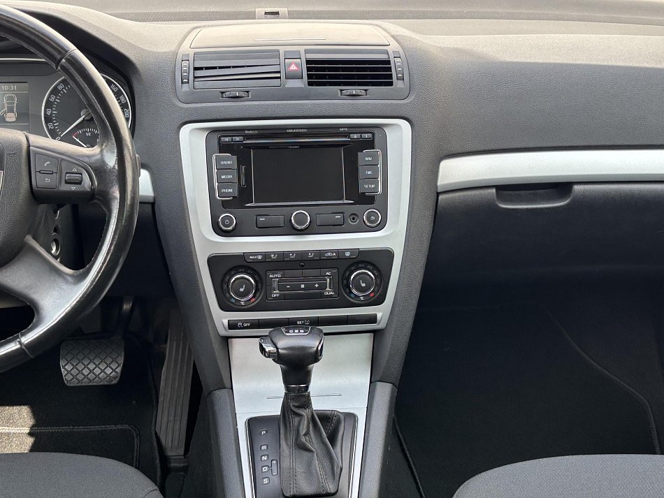 Škoda Octavia II 1.4 TSi Ambiente