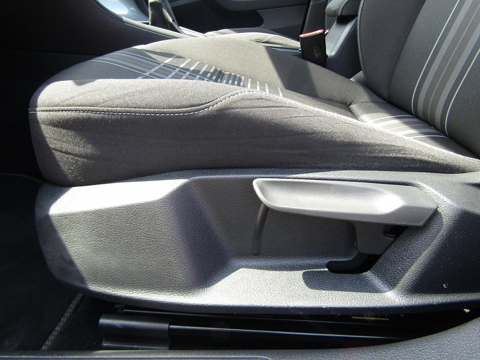Volkswagen Golf 1.6 TDi Lounge
