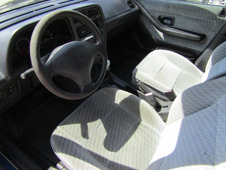 Peugeot 306 1.8i 