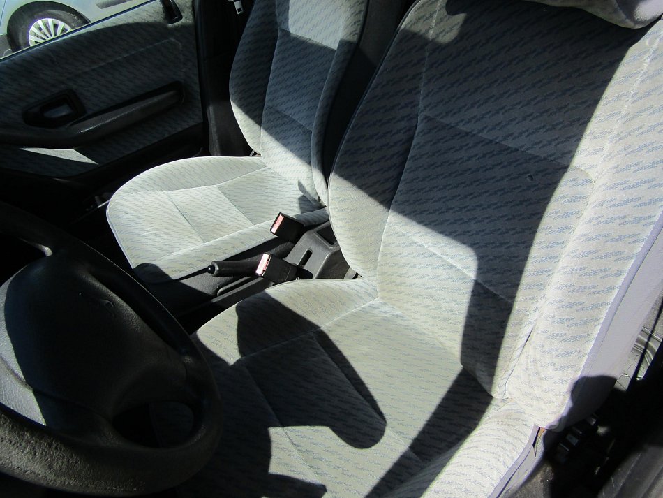 Peugeot 306 1.8i 