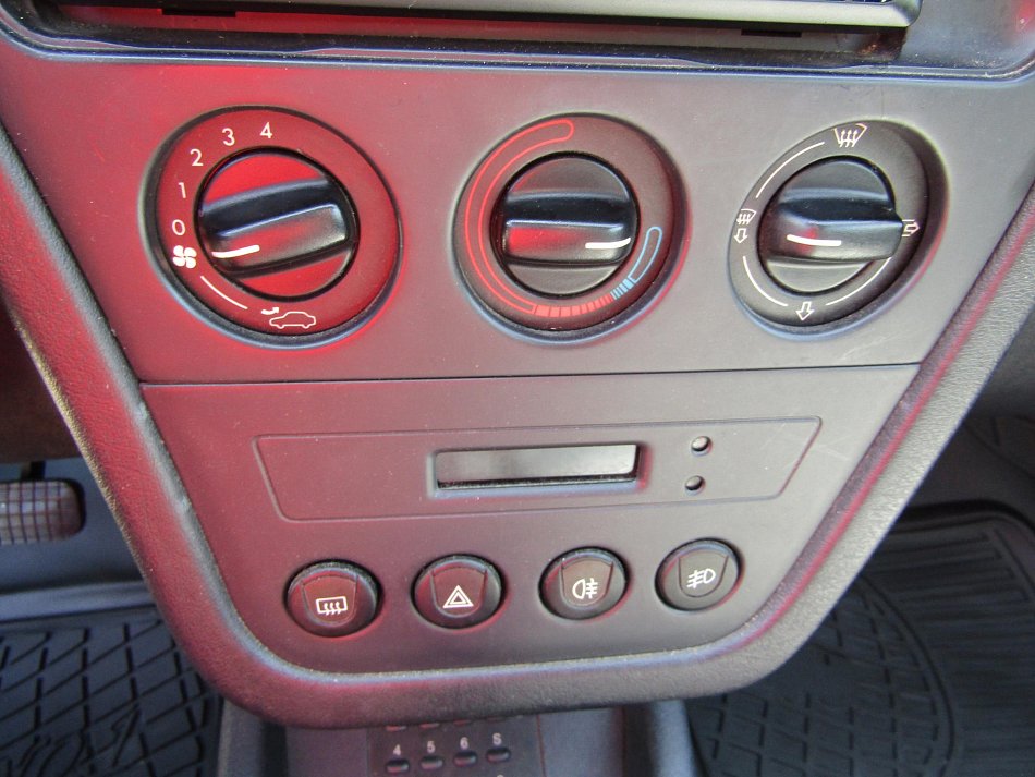 Peugeot 306 1.8i 