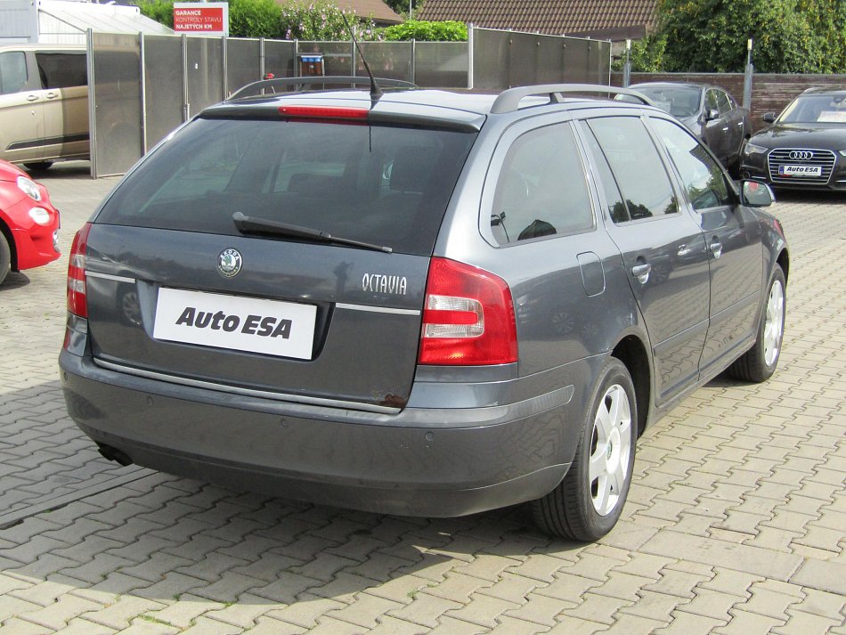 Škoda Octavia II 2.0 FSi Elegance