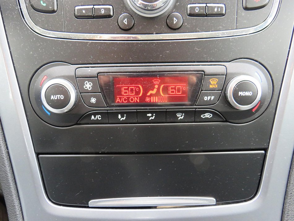 Ford Mondeo 1.6i 