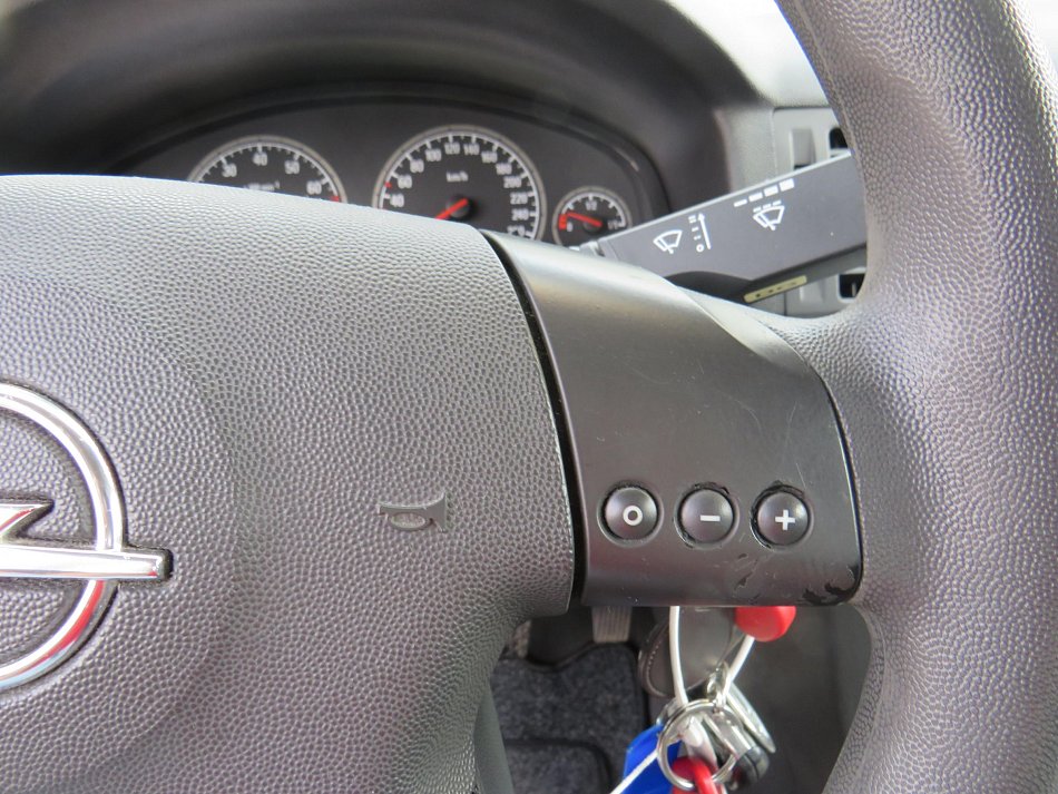 Opel Vectra 1.8i 