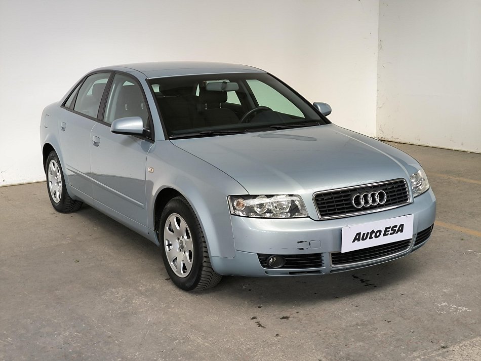 Audi A4 1.6i 