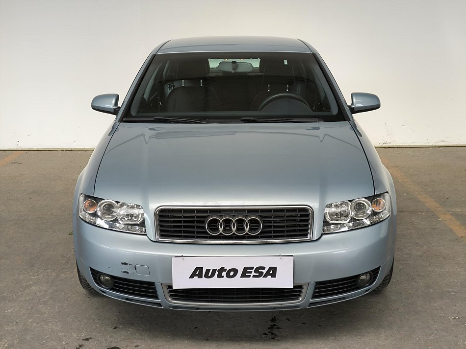 Audi A4 1.6i 