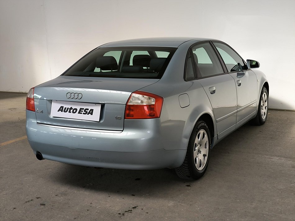 Audi A4 1.6i 