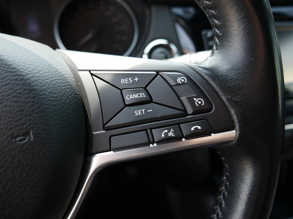 Nissan Qashqai 1.6 DIG-T Tekna