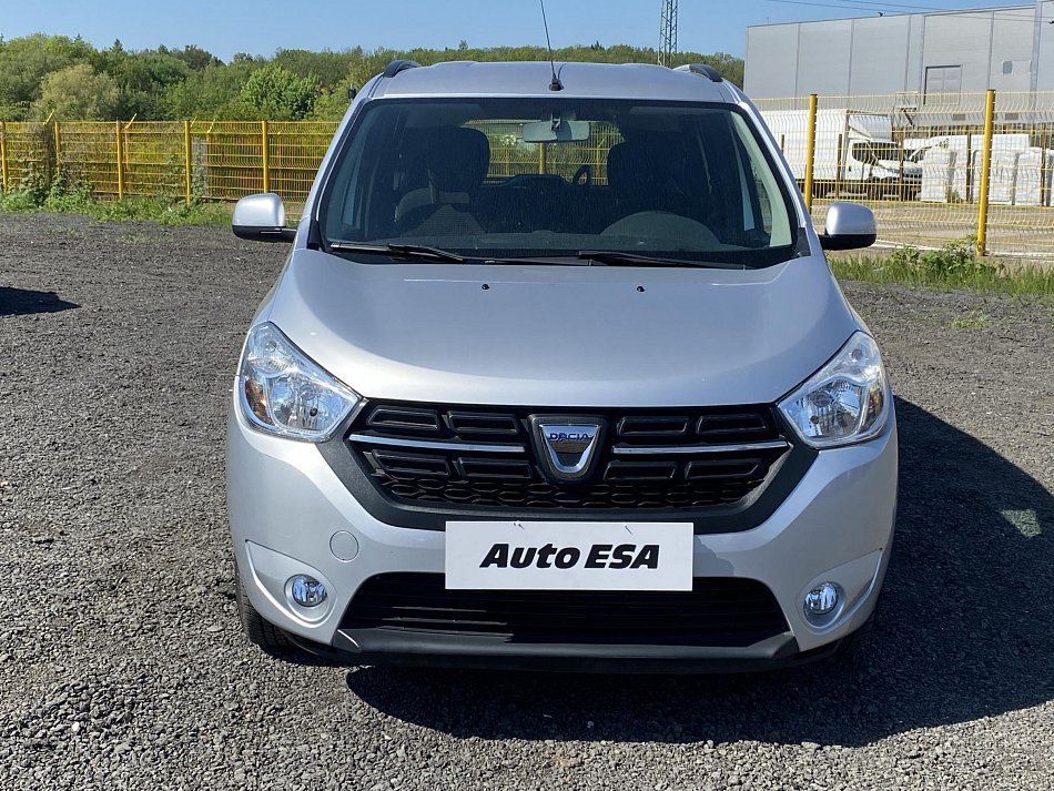 Dacia Lodgy 1.6 i 