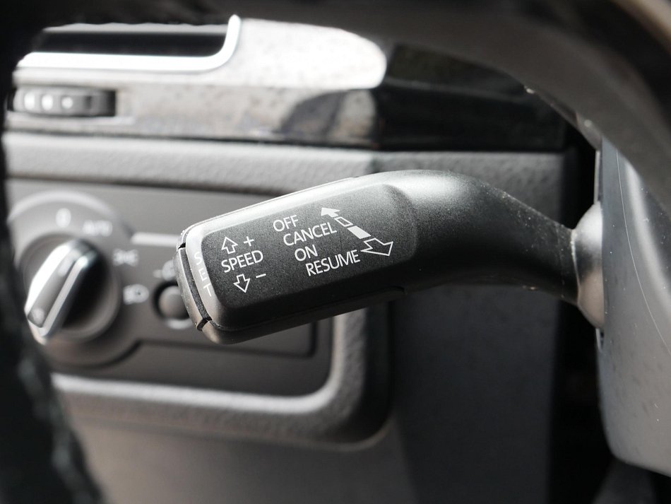 Volkswagen Touareg 3.0 TDi  4x4