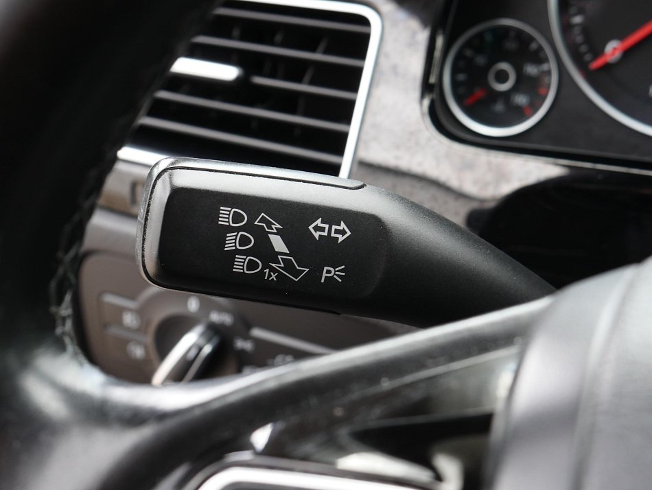 Volkswagen Touareg 3.0 TDi  4x4
