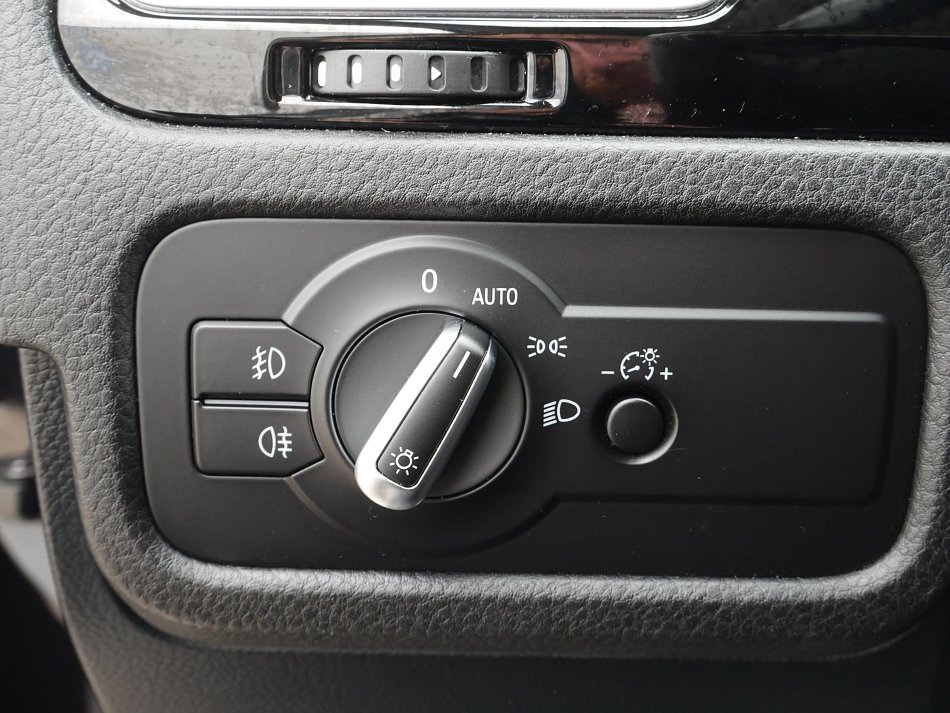 Volkswagen Touareg 3.0 TDi  4x4