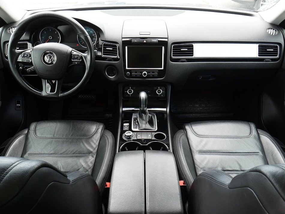 Volkswagen Touareg 3.0 TDi  4x4