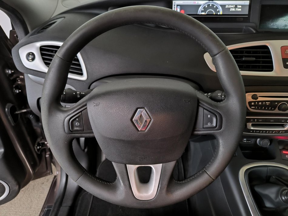 Renault Scénic 1.9dCi 